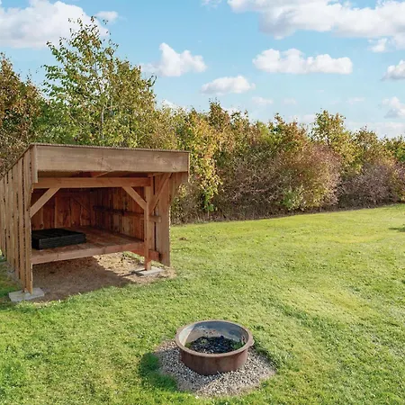 91 With Hot Tub Дом отдыха *